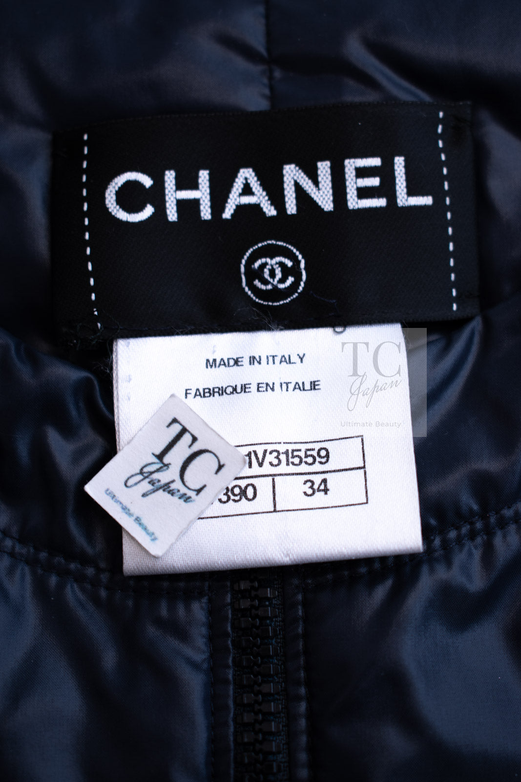 CHANEL 12S Navy Nylon Zipper Blouson Jacket CC Button 34 36 シャネル ネイビー ナイロン ジッパー ブルゾン ジャケット ココボタン 即発