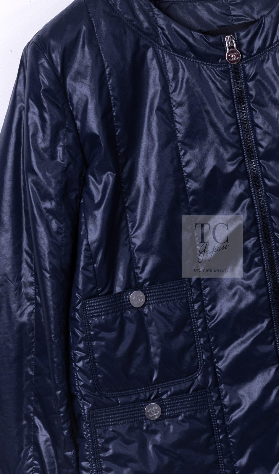 CHANEL 12S Navy Nylon Zipper Blouson Jacket CC Button 34 36 シャネル ネイビー ナイロン ジッパー ブルゾン ジャケット ココボタン 即発