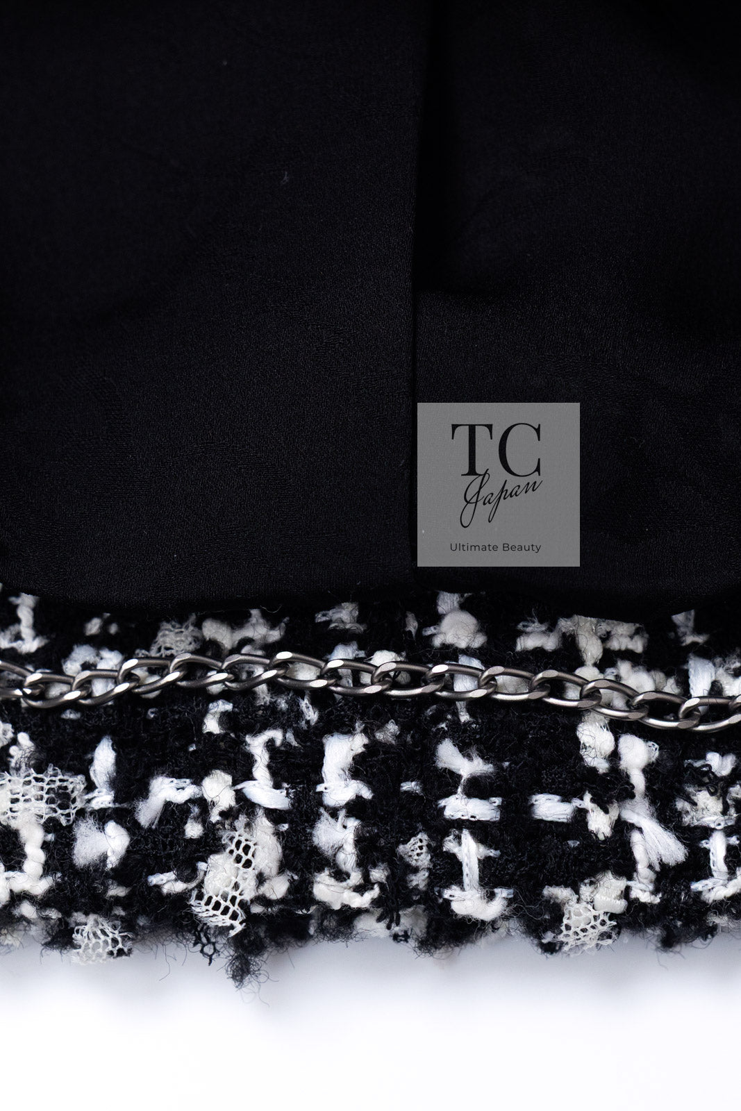 CHANEL 09S Black White Collarless Tweed Jacket 34 シャネル ブラック ホワイト ノーカラー ツイード ジャケット 即発