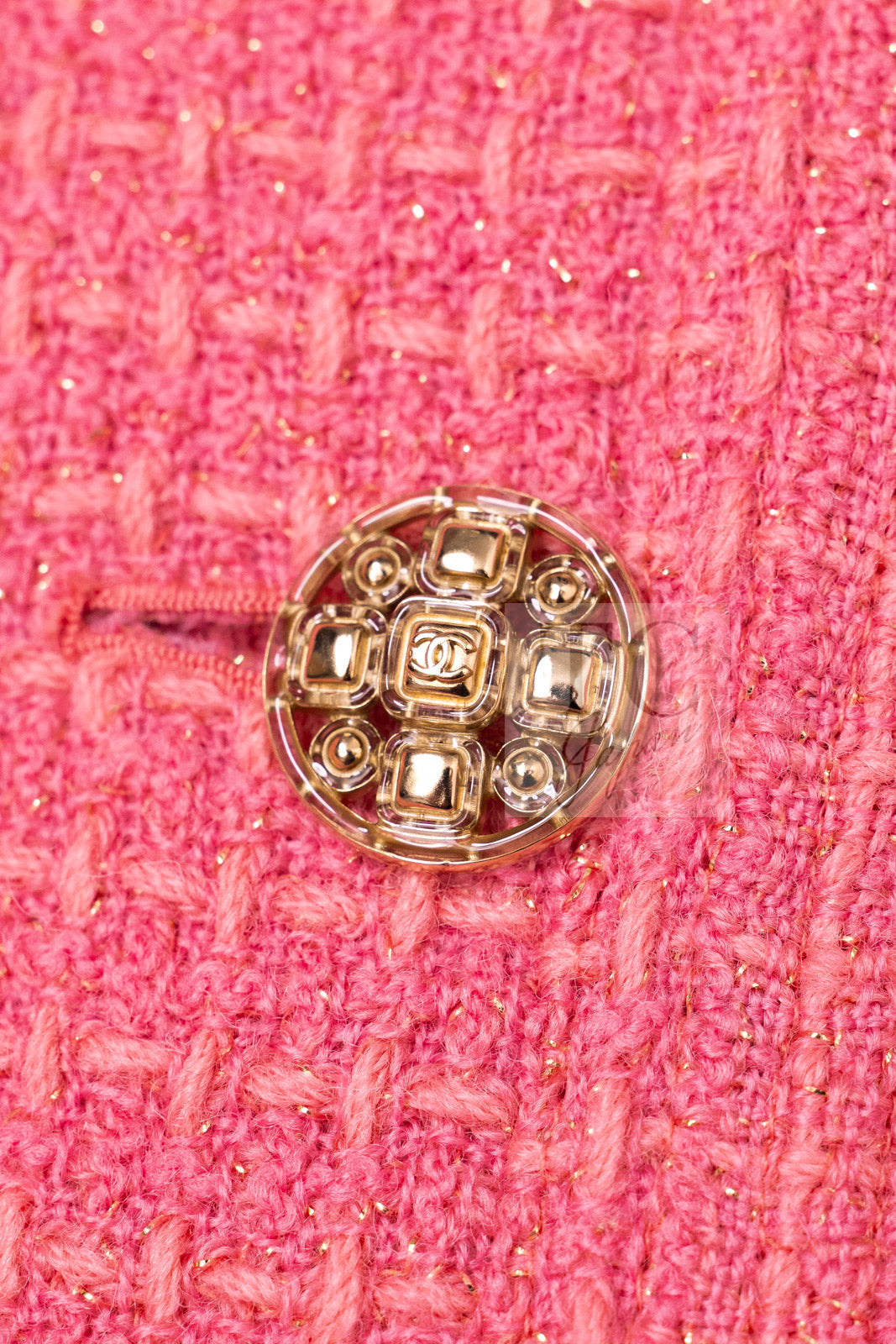 CHANEL 20PF Pink V-Neck Wool Tweed Jacket Coat CC Logo Button 50 シャネル ピンク ウール ツイード Vネック ジャケット コート CCロゴボタン 即発