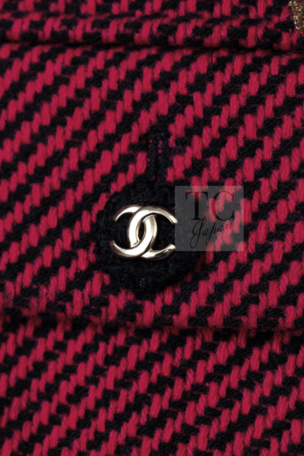 CHANEL 20PF Red Black Wool Cashmere V Neck Tweed Jacket 38 シャネル レッド ブラック ウール カシミヤ ツイード ジャケット 即発