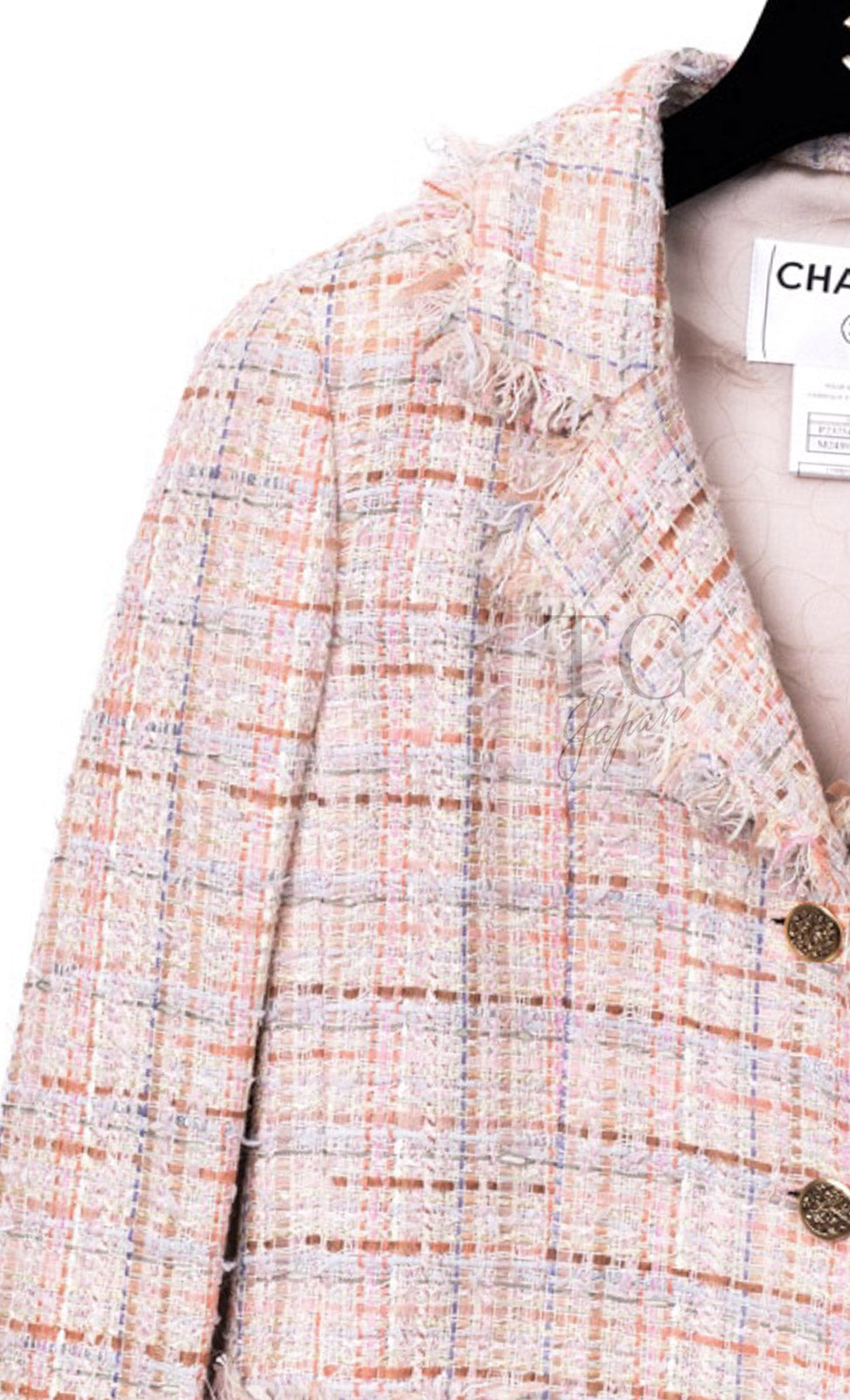 CHANEL 04S Nude Beige Pink Multicolor Mix Gold CC Buttons Tweed Jacket 38 シャネル ヌード ベージュ ピンク マルチカラー ミックス ゴールド CC ボタン ツイード ジャケット 即発