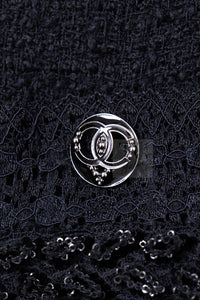 CHANEL 09C Black Jewel Embellished Mesh Lesage Tweed Cardigan Jacket Tops 34 36 シャネル ブラック ジュエリー ビーズ メッシュレース カーディガン ジャケット トップス 即発 - TC JAPAN