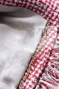 CHANEL 10C Red Metallic Gold Leaf Trim Fringe Wool Tweed Jacket 38 シャネル レッド メタリック ゴールド 木の葉 トリム フリンジ ウール ノーカラー ツイード ジャケット