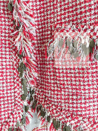 CHANEL 10C Red Metallic Gold Leaf Trim Fringe Wool Tweed Jacket 38 シャネル レッド メタリック ゴールド 木の葉 トリム フリンジ ウール ノーカラー ツイード ジャケット