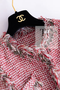 CHANEL 10C Red Metallic Gold Leaf Trim Fringe Wool Tweed Jacket 38 シャネル レッド メタリック ゴールド 木の葉 トリム フリンジ ウール ノーカラー ツイード ジャケット