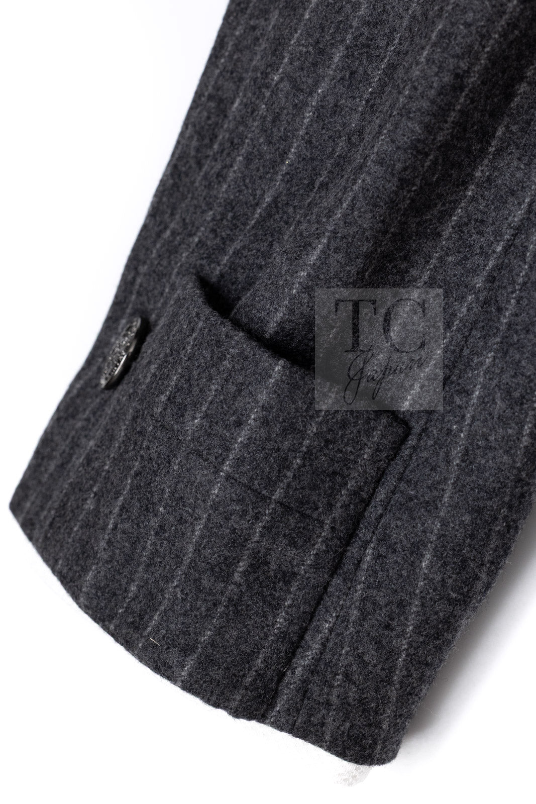 Chanel 18pf Charcoal Grey Striped Wool Jacket 05