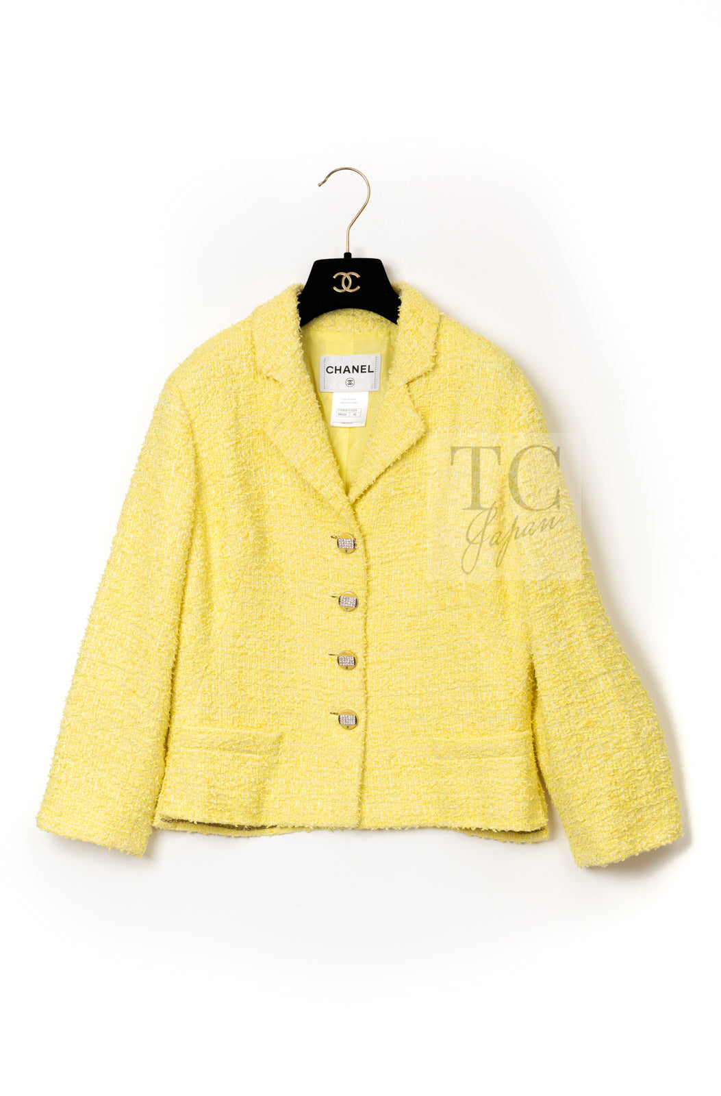 CHANEL 12C Yellow CC Logo Button Tweed Jacket 42-11