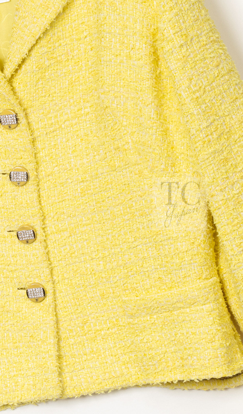 CHANEL 12C Yellow CC Logo Button Tweed Jacket 42-03