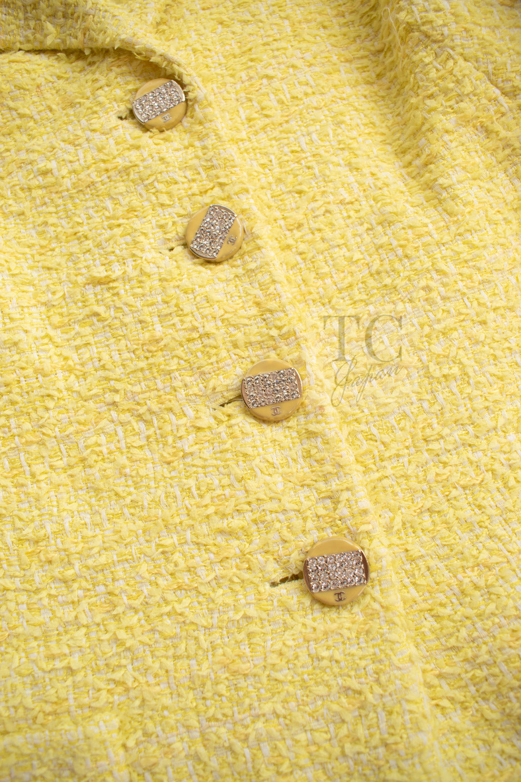 CHANEL 12C Yellow CC Logo Button Tweed Jacket 42-04