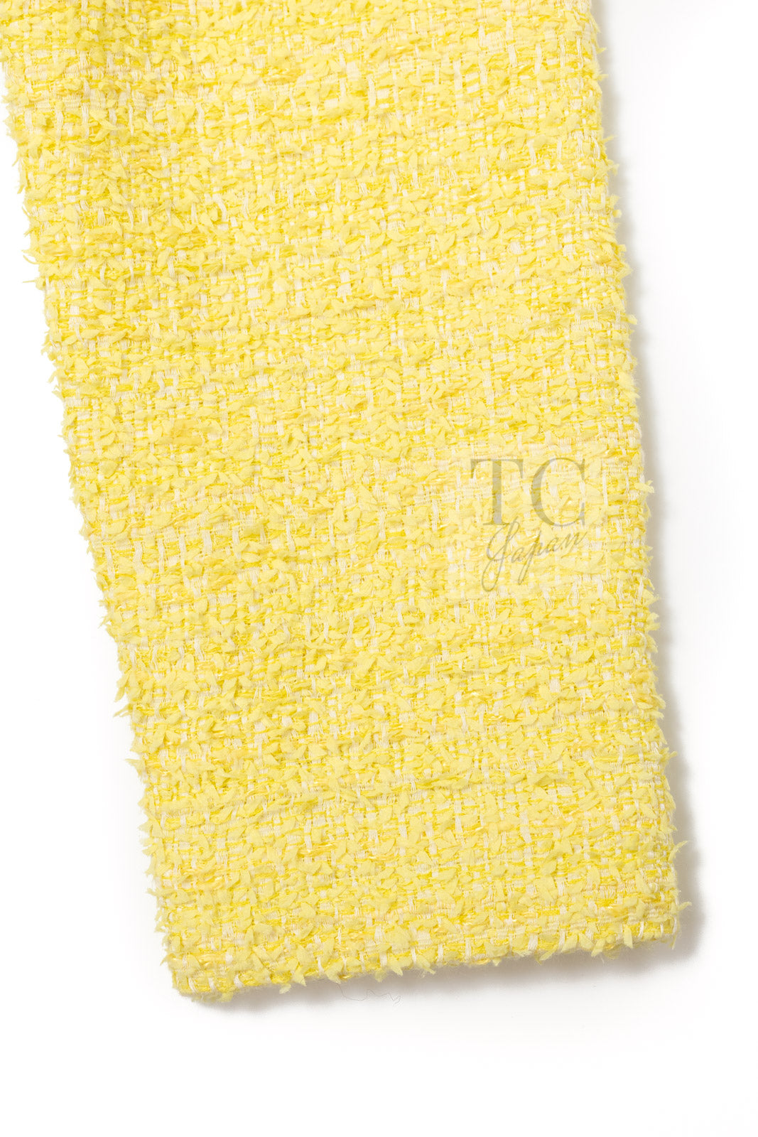 CHANEL 12C Yellow CC Logo Button Tweed Jacket 42-08
