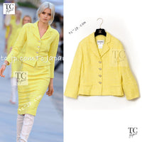 CHANEL 12C Yellow CC Logo Button Tweed Jacket 42-01
