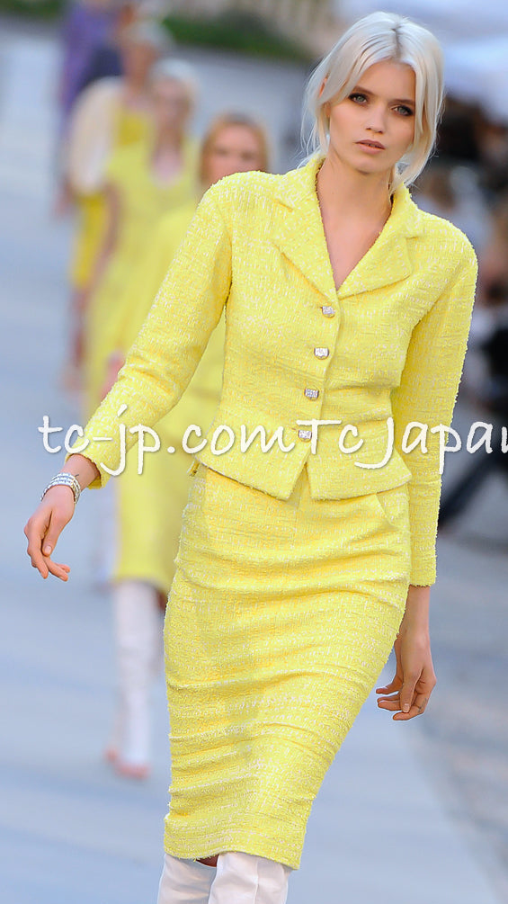 CHANEL 12C Yellow CC Button Tweed Jacket