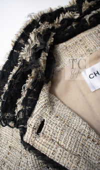 CHANEL 10S Beige Black Cotton Frilled Tweed Jacket 34 36-11