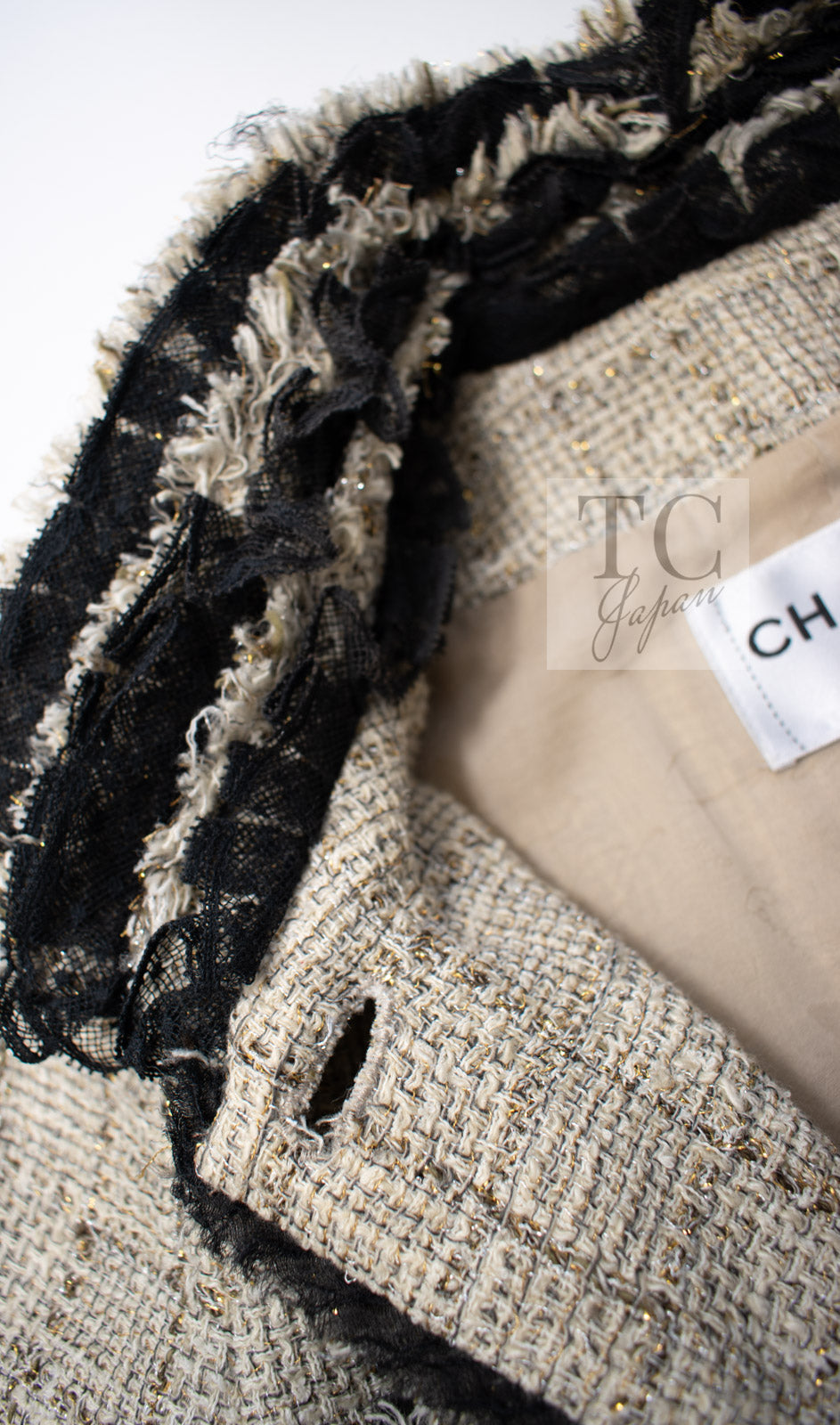 CHANEL 10S Beige Black Cotton Frilled Tweed Jacket 34 36-11