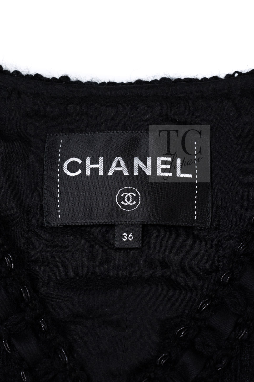 CHANEL 16PF Black Braid Trim Zipper Wool Tweed Jacket 36 9