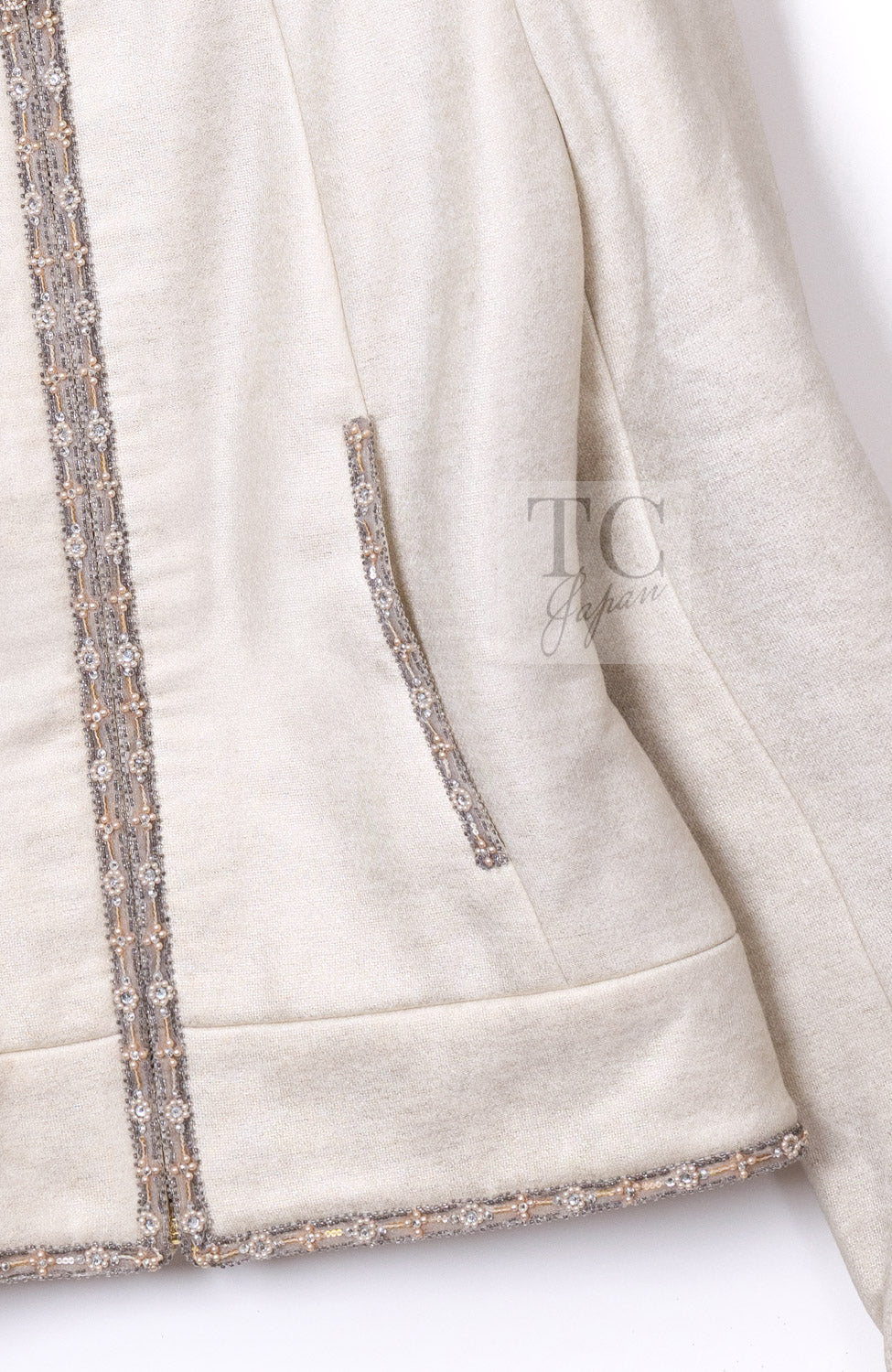 シャネル ジャケット ブルゾン CHANEL 08C アイボリー ベージュ ゴールド コットン カシミヤ ジッパー ビーズトリム 36 38