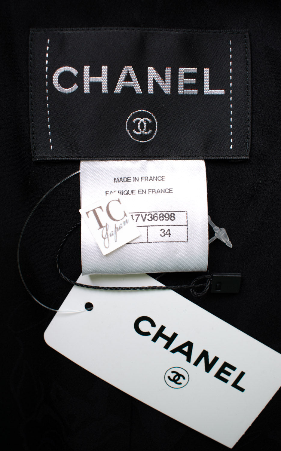 CHANEL 14B Black Metallic CC Buttons Wool Tweed Jacket 34 10