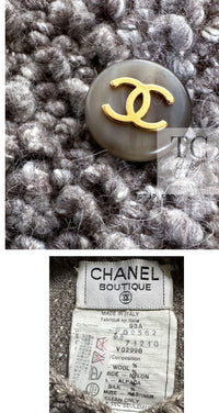 CHANEL 93A Gray Beige Wool Alpaca Silk Dress Cardigan Coat 36 38 シャネル グレー ベージュ ウール アルパカ シルク ワンピース カーディガン コート ココボタン 即発