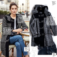 CHANEL 11A Black Gray Wool Hooded Duffle Tweed Coat 36 38 シャネル ブラック グレー ウール ダッフル フード ツイード コート 即発