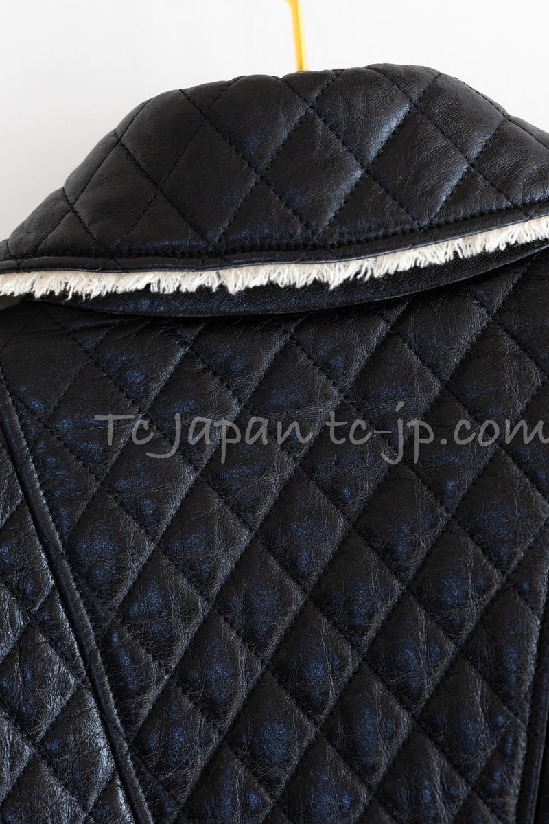 CHANEL 11A Black Matelasse Lambskin Leather Double Coat 36 シャネル ブラック マトラッセ ラムスキン レザー ダブル コート 即発