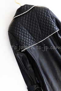 CHANEL 11A Black Matelasse Lambskin Leather Double Coat 36 シャネル ブラック マトラッセ ラムスキン レザー ダブル コート 即発