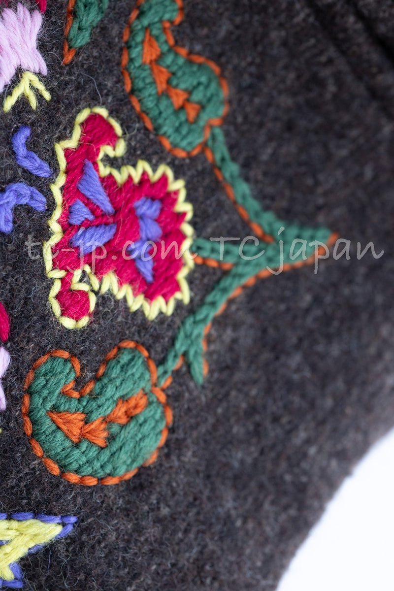 CHANEL 97A Vintage Brown Bird Flower Zipper Wool Tweed Coat 34 シャネル ヴィンテージ ブラウン 鳥花刺繍 ジッパー ウール ツイード コート 即発