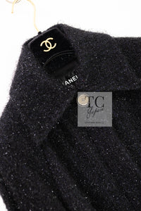 CHANEL 16A Black Metallic Fur Long Tweed Coat 38 40 シャネル ブラック メタリック ファー ロング ツイード コート 即発