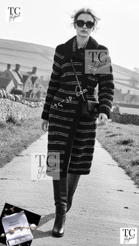 CHANEL 20PF Dark Navy Gold Border Wool Knit Long Cardigan Coat with Belt 36 38 40 42 シャネル ダークネイビー ゴールド ボーダー ウール ニット ロング カーディガン コート ベルト付き 即発