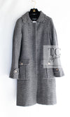 CHANEL 14PF Dark Chocolate Gray Mohair Light Long Coat 38 シャネル ダークチョコレート グレー ホワイト モヘア とっても軽くてふんわり暖か ロング コート 即発