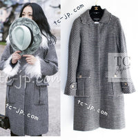 CHANEL 14PF Dark Chocolate Gray Mohair Light Long Coat 38 シャネル ダークチョコレート グレー ホワイト モヘア とっても軽くてふんわり暖か ロング コート 即発