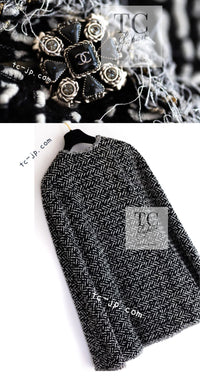 CHANEL 11A Black Gray Ivory Jacket Coat Cape Mantle 38 40 42 シャネル ブラック グレー アイボリー ジャケット カーディガン コート ケープ ポンチョ 即発