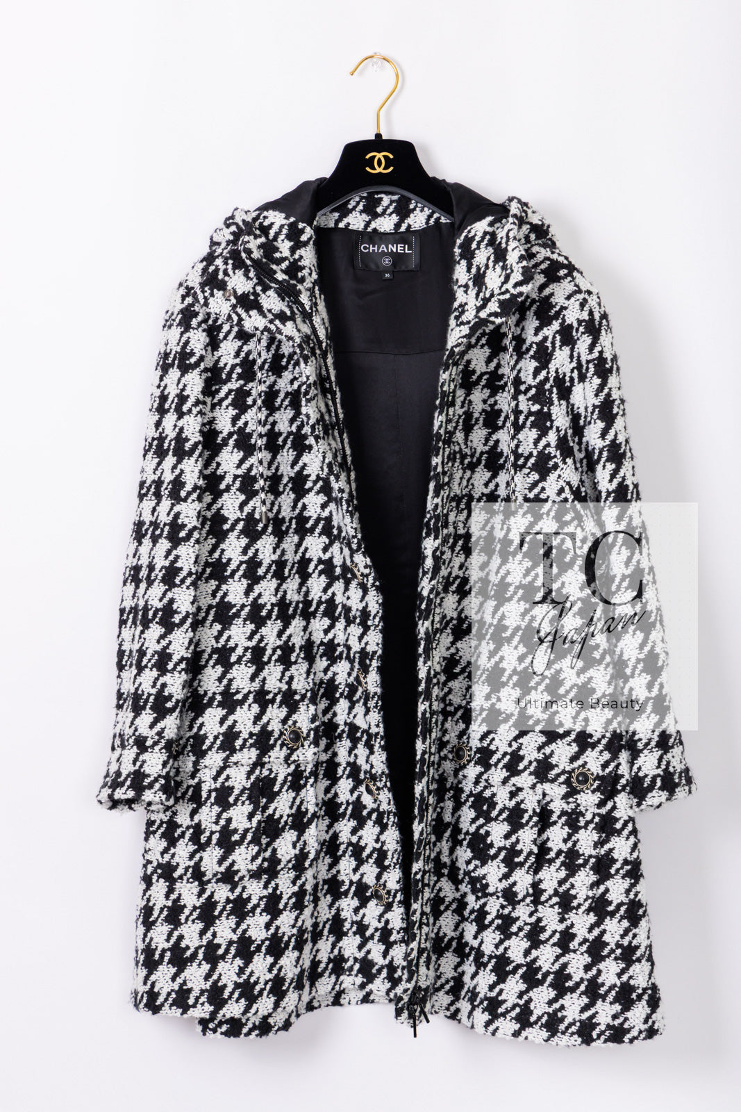 CHANEL 16B Black White Houndstooth Zip Coat 38 40 42 15