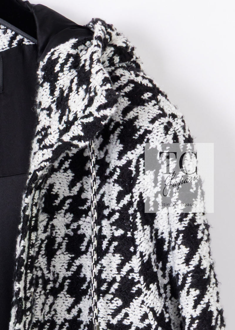 CHANEL 16B Black White Houndstooth Hooded Zip Coat 38 40 42 シャネル ブラック ホワイト 千鳥格子 ジッパー フード付き コート 即発