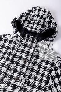 CHANEL 16B Black White Houndstooth Hooded Zip Coat 38 40 42 シャネル ブラック ホワイト 千鳥格子 ジッパー フード付き コート 即発