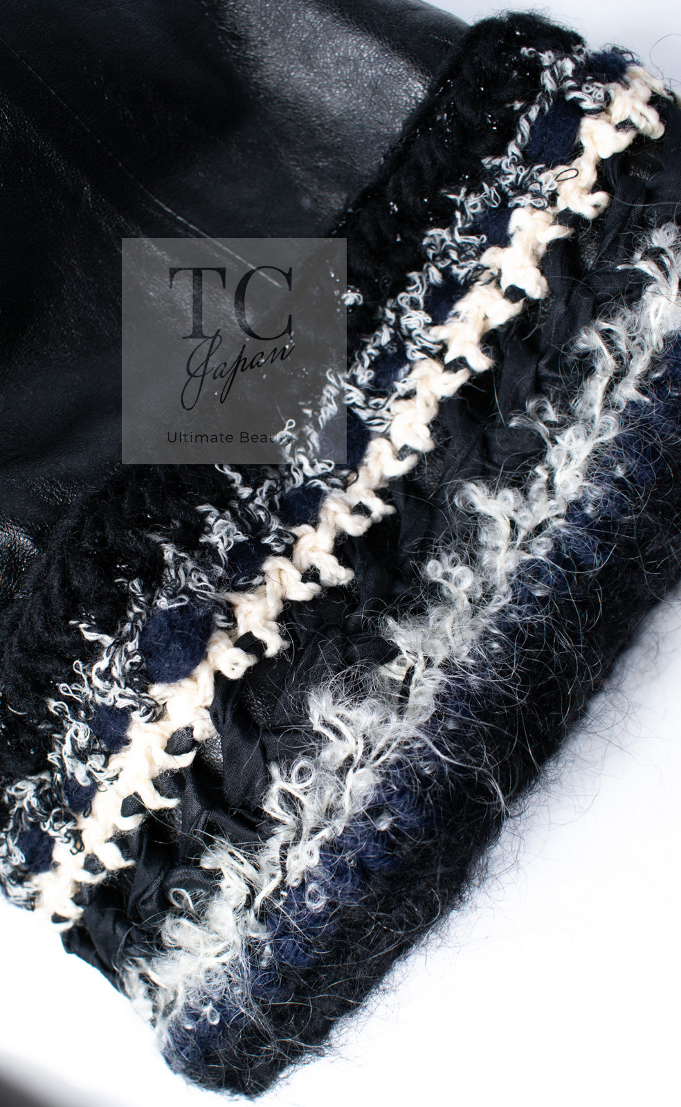 シャネル コート CHANEL 13B ブラック レザー トリム ラム ブレイド