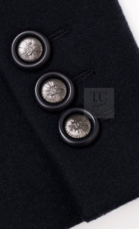 CHANEL 17B Black Dark Navy Wool CC Logo Button Double Coat 38 40 シャネル ブラック ダーク ネイビー ウール CC ロゴボタン ダブル コート 即発