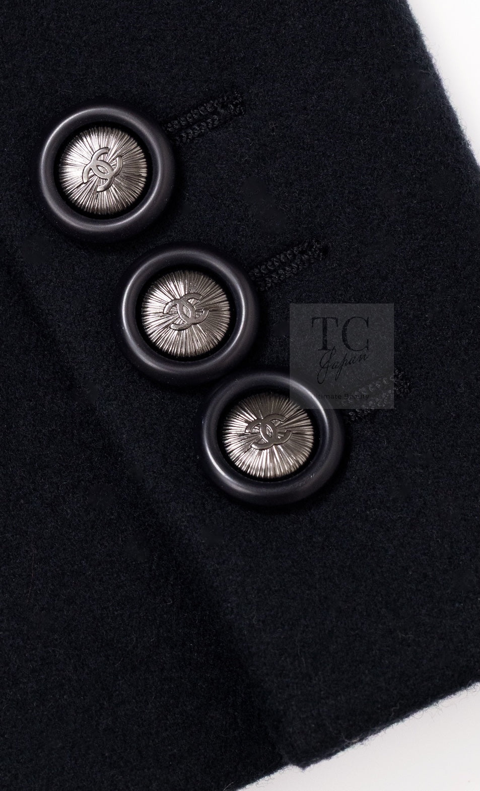 CHANEL 17B Black Dark Navy Wool CC Logo Button Double Coat 38 40 シャネル ブラック ダーク ネイビー ウール CC ロゴボタン ダブル コート 即発