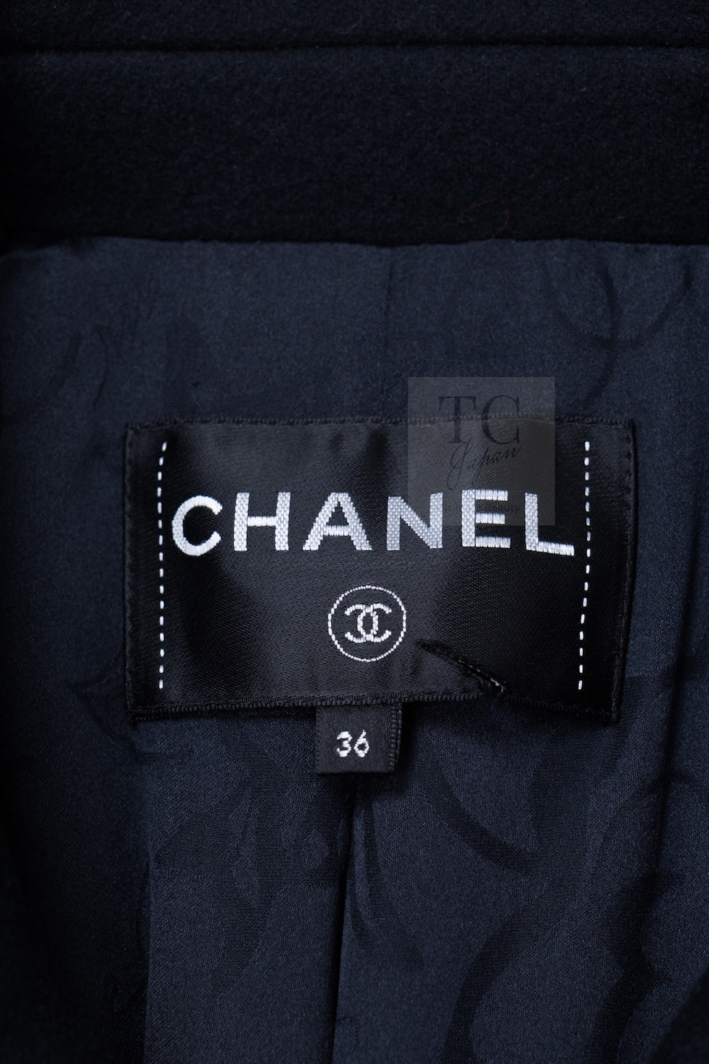 CHANEL 17B Black Dark Navy Wool CC Logo Button Double Coat 38 40 シャネル ブラック ダーク ネイビー ウール CC ロゴボタン ダブル コート 即発