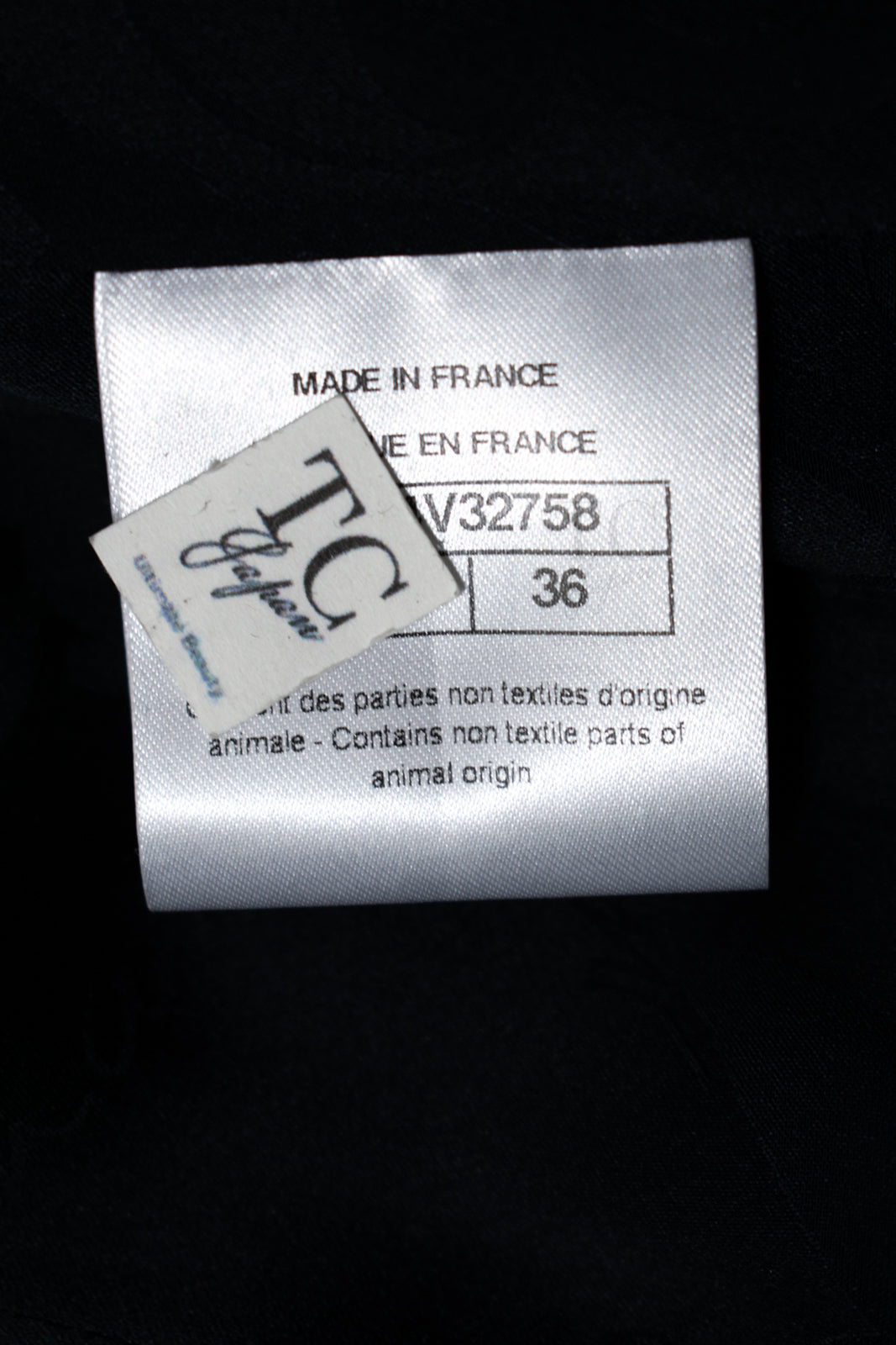 CHANEL 17B Black Dark Navy Wool CC Logo Button Double Coat 38 40 シャネル ブラック ダーク ネイビー ウール CC ロゴボタン ダブル コート 即発