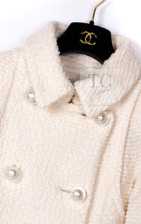 CHANEL 17A Ivory CC Big Buttons Double Wool Tweed Coat 38 シャネル アイボリー CC ロゴ ビッグ ボタン ダブル ウール ツイード コート 即発