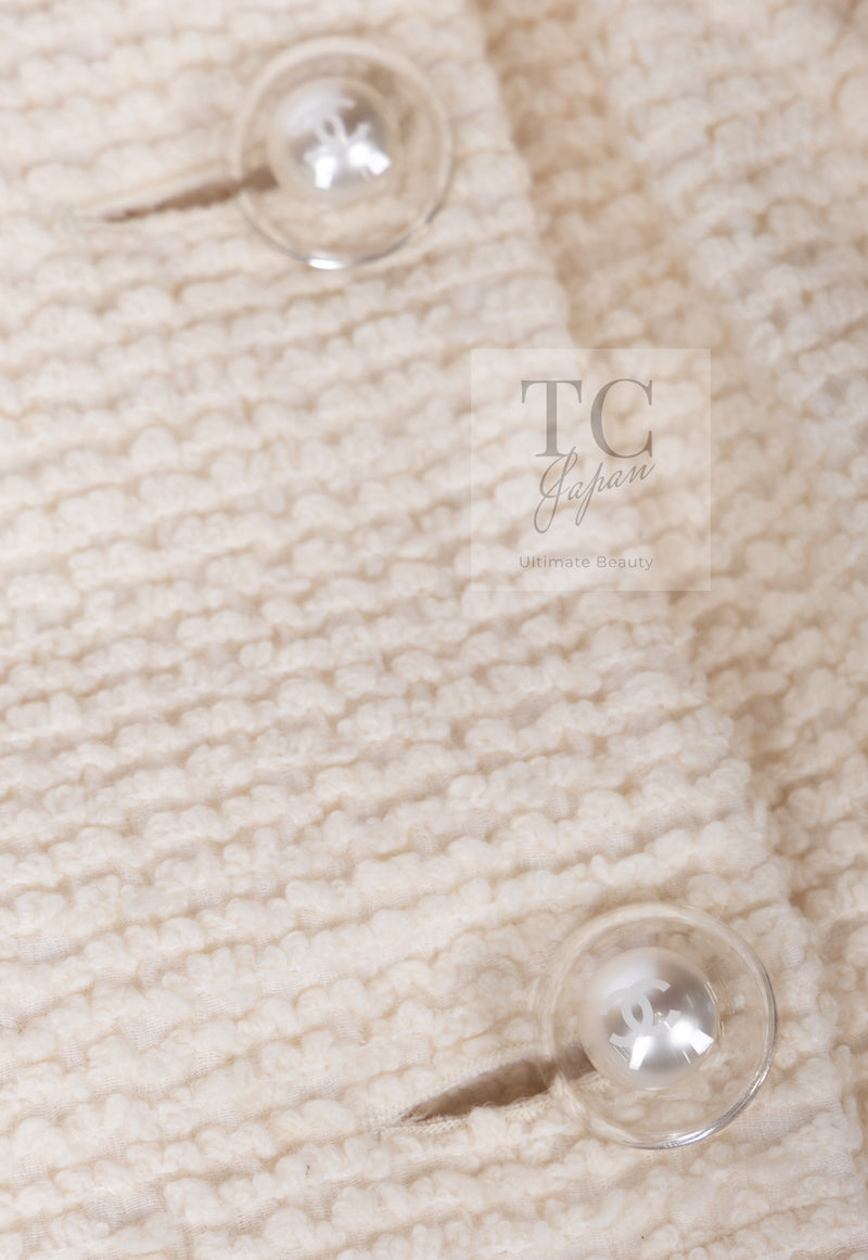 CHANEL 17A Ivory CC Big Buttons Double Wool Tweed Coat 38 シャネル アイボリー CC ロゴ ビッグ ボタン ダブル ウール ツイード コート 即発