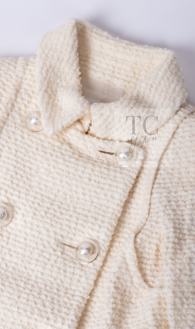 CHANEL 17A Ivory CC Big Buttons Double Wool Tweed Coat 38 シャネル アイボリー CC ロゴ ビッグ ボタン ダブル ウール ツイード コート 即発