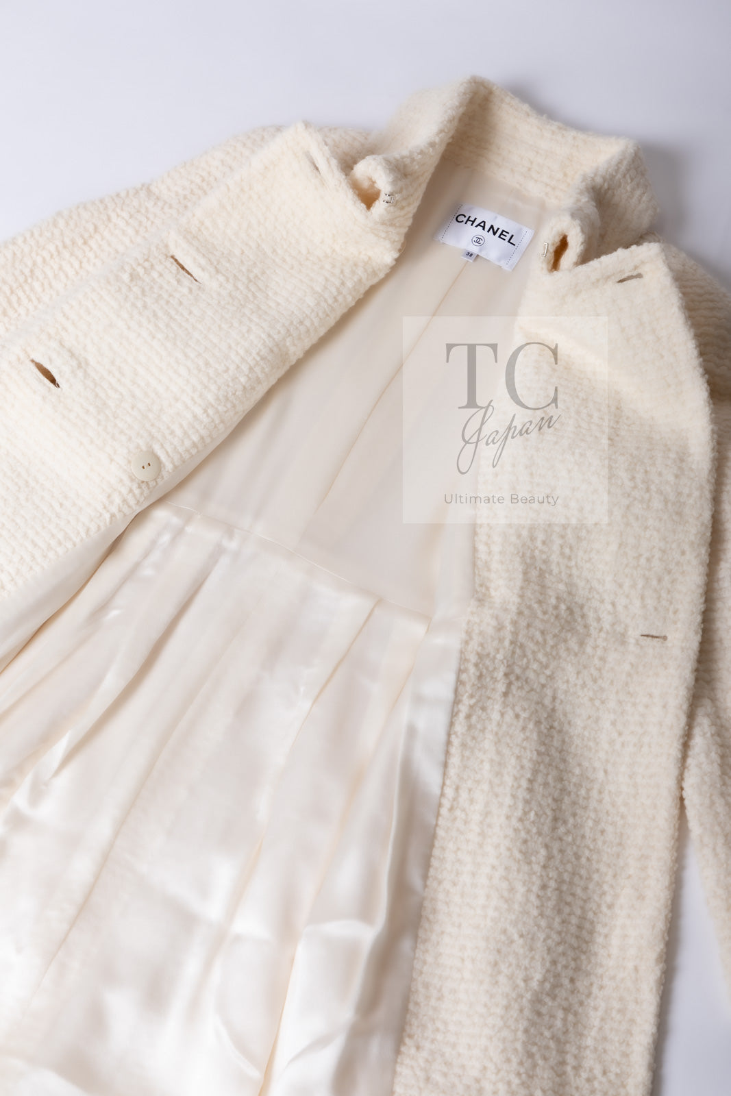 CHANEL 17A Ivory CC Big Buttons Double Wool Tweed Coat 38 シャネル アイボリー CC ロゴ ビッグ ボタン ダブル ウール ツイード コート 即発