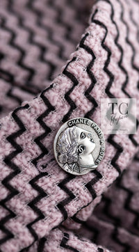CHANEL 16PF Mauve Pink Black Ribbon Wool Tweed Coat 36 シャネル モーブピンク ブラック リボン ウール ツイード コート 即発 - TC JAPAN