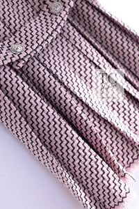 CHANEL 16PF Mauve Pink Black Ribbon Wool Tweed Coat 36 シャネル モーブピンク ブラック リボン ウール ツイード コート 即発
