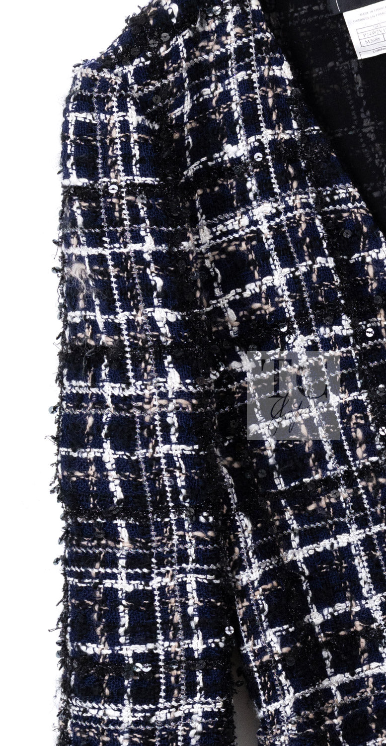 CHANEL 04A Navy Ivory Beige Sequin Tweed Jacket Coat 38 | HK