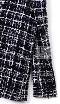 CHANEL 04A Navy Ivory Beige Sequin Tweed Jacket Coat 38 | HK