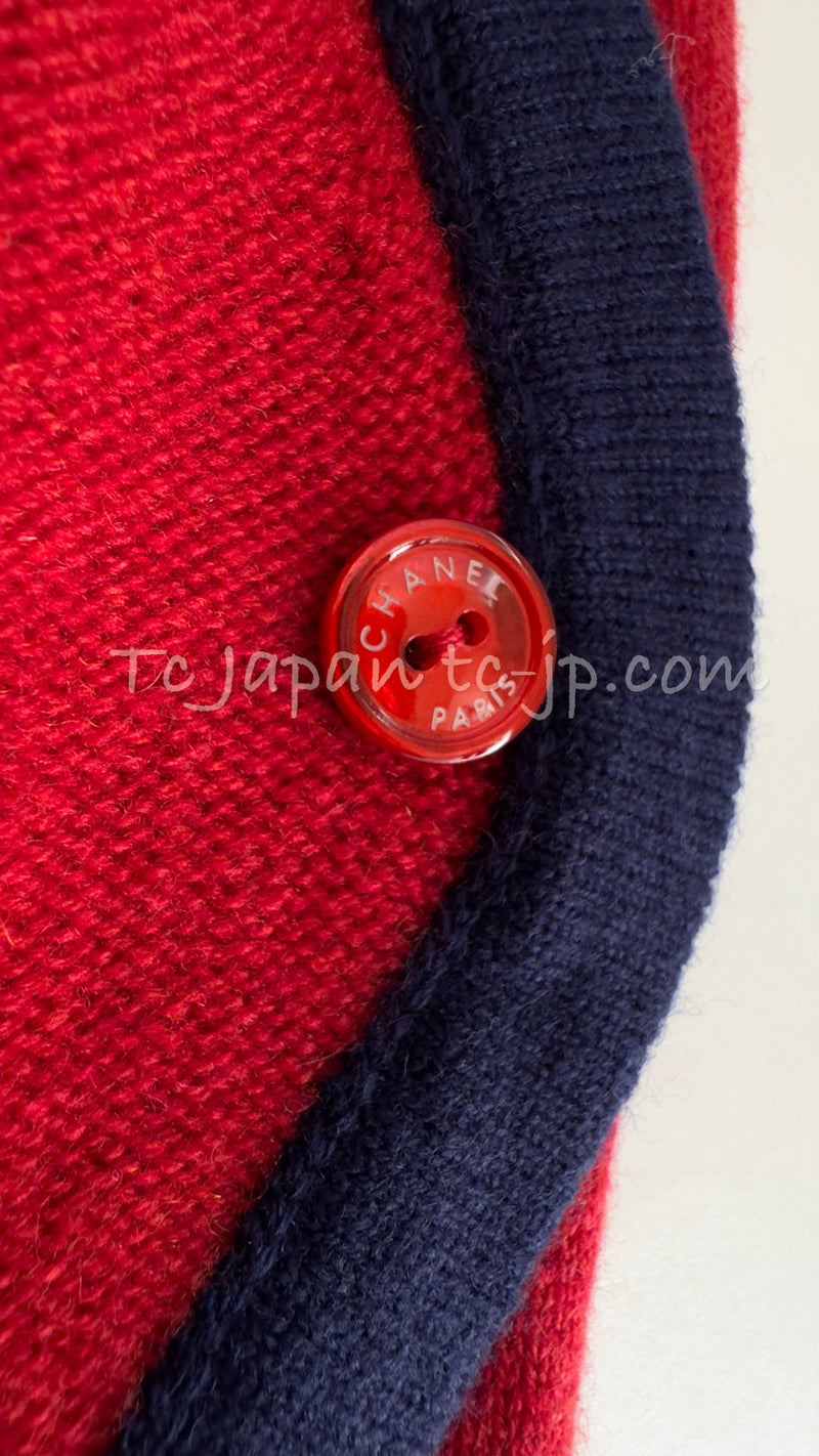 CHANEL 18PS Red Navy CC Logo Buttons Cashmere Knit Cardigan 38 シャネル レッド ネイビー CCロゴボタン カシミヤ100% ニット カーディガン 即発