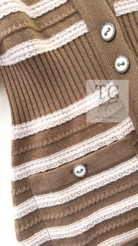 CHANEL 15S Beige Stripe Cashmere Knit Dress Cardigan 44 シャネル ベージュ ストライプ カシミア 100% ニット ワンピース カーディガン 即発